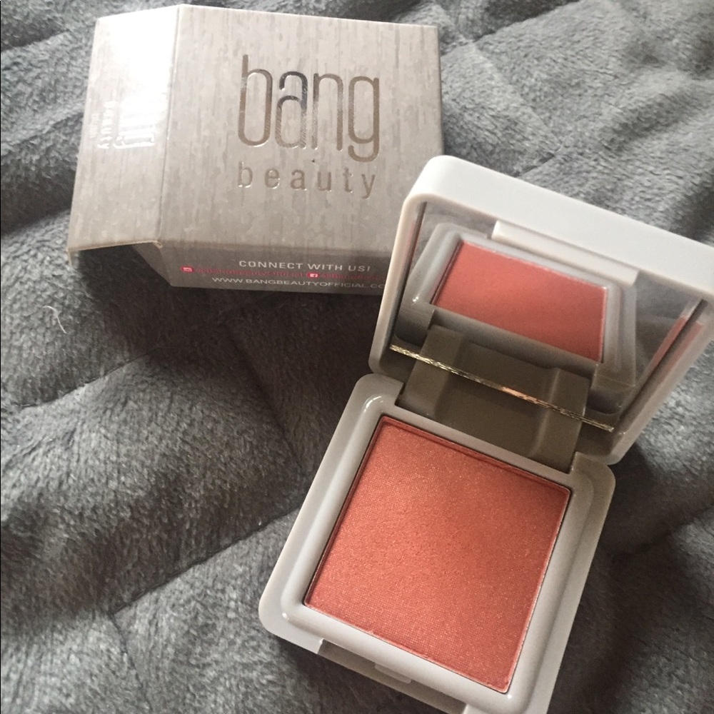 Bang Blush
